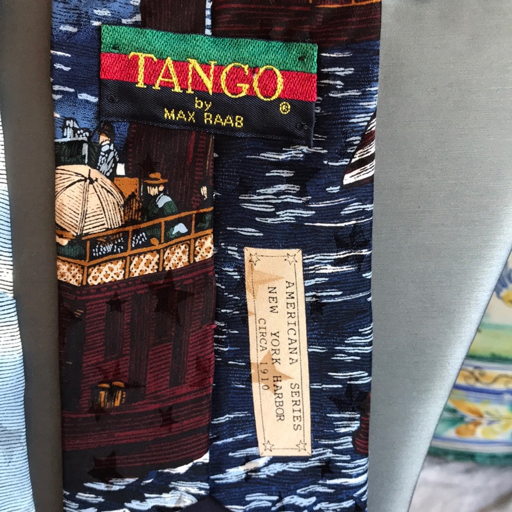Men’s Tie New York Harbor Scene - Picture 2 of 3